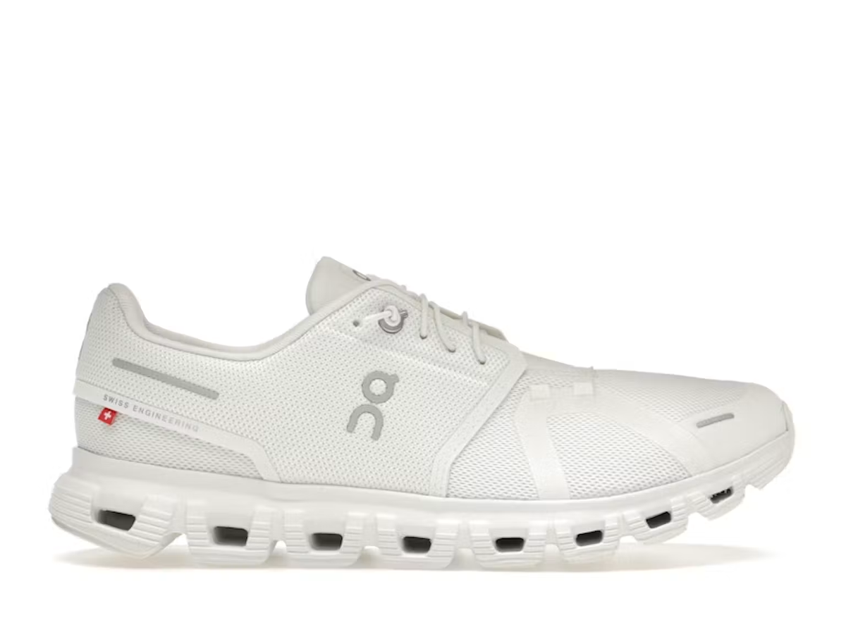 On Running Cloud 6 Waterproof Pearl Cream (Women's)